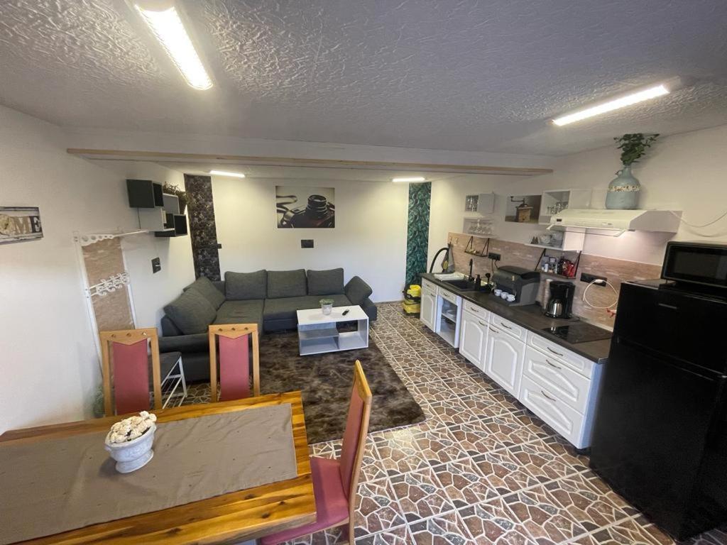 Morrison Apartments Miercurea Ciuc Eksteriør bilde